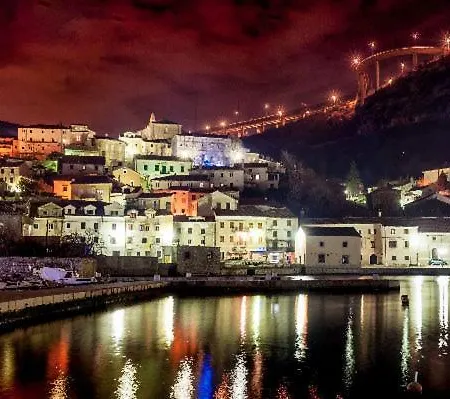 Noel's Dreams شقة